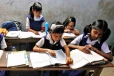 පාසල් දරුවන්ට අසාධාරණයක්? පාසල් පෙළපොත් දරුවන්ට නොදී විකුණලා - අධ්‍යාපන ප්‍රකාශන දෙපාර්තමේන්තුවෙන් පරීක්ෂණ