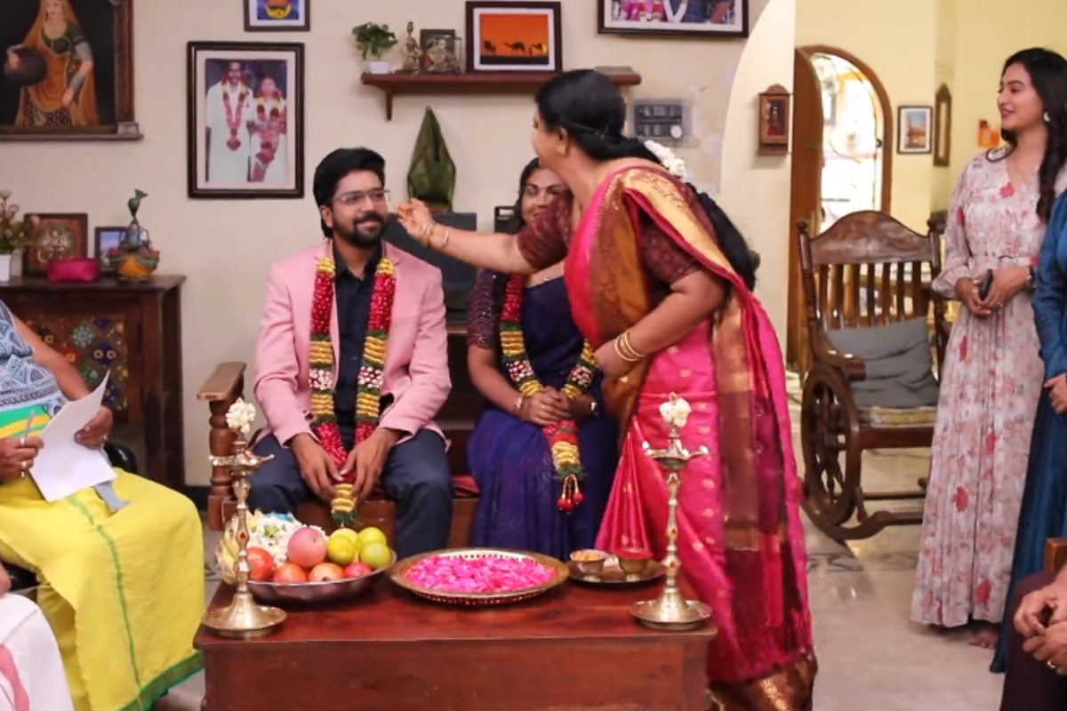 மீனா தம்பியுடன் தன் மகளை பார்த்து அதிர்ச்சியடையும் சிந்தாமணி.. சிறகடிக்க ஆசையில் அடுத்து நடக்கவிருப்பது இதுதான் | Siragadikka Aasai Serial Today Episode 15 4 2026