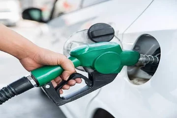 ඩීසල් ලීටර් 413 ක් හංගලා - තෙල් එක්ක සෙල්ලම් කරොත් දැඩි දඩුවම්