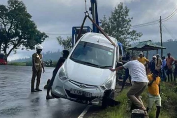 சாரதி உறங்கியதால் விபத்தில் சிக்கிய குடும்பம்