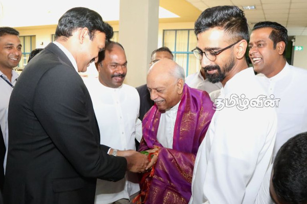 மலையக மக்களை கெளரவிக்கும் 