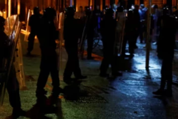 தமிழர் பகுதியொன்றில் மர்ம நபர்கள் அடாவடி ; வீட்டு உரிமையாளர் மீது தாக்குதல்