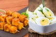 Paneer egg idli: பன்னீரும், முட்டையும் இருக்கா? வித்தியாசமான காலை உணவு செய்யலாம்
