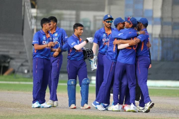 இலங்கையை ஊதி தள்ளி 8வது முறை ஆசிய கோப்பை சாம்பியனாக முடிசூடியது இந்தியா!