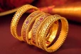 ලෝක වෙළඳපොළේ උඩුයටිකුරු වූ රන් මිල නිසා ලංකාවේ රත්තරන් මිල පහළටම වැටෙයි - රන් ගන්න යන අයට අද සුබම වූ මිල ගණන් මෙන්න