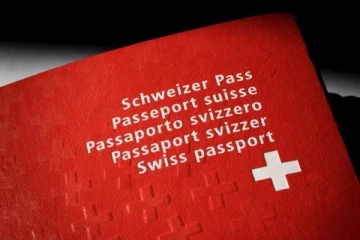 திருமணம் மூலம் சுவிஸ் குடியுரிமை பெற்ற வெளிநாட்டவரான இளம்பெண்... விவாகரத்து செய்ததால் ஏற்பட்டுள்ள பயங்கர சிக்கல்