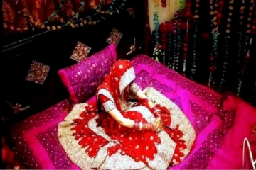 ஒரு வருசமா டேட்டிங் - ஆண் என்று தெரியாமலேயே திருமணம்! வாலிபருக்கு காத்திருந்த அதிர்ச்சி