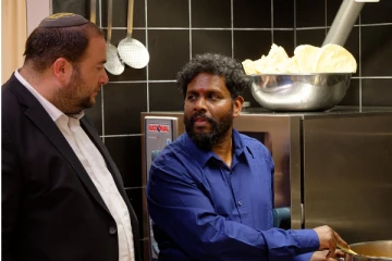 சுவிசில் ஈழத்தமிழர் சமைக்கும் யூத உணவு