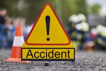 බිහිසුණු රිය අනතුරක් - 11ක් රෝහල්ගත කරයි.