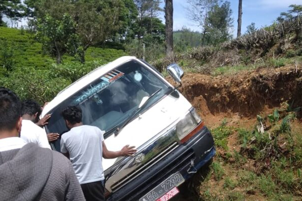 ஏழுபேரின் உயிர்களை பலியெடுத்த அதே இடத்தில் மீண்டும் விபத்து | Another Accident At Nanuoya Ratella Cross Road