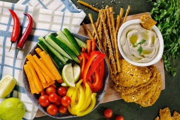 உடல் எடையை குறைக்க இந்த டயட் ஸ்னாக்ஸ் சாப்பிடுங்க