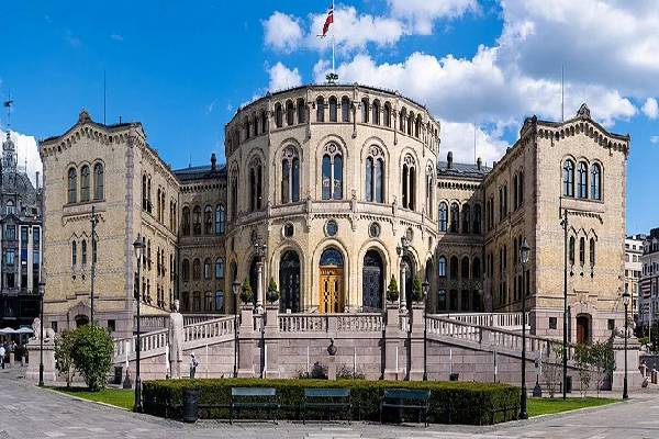 இலங்கை நிலைவரம் குறித்து நோர்வே நாடாளுமன்றத்தில் தீவிர விவாதம் | Sri Lanka Situation Debated In Norway Parliament