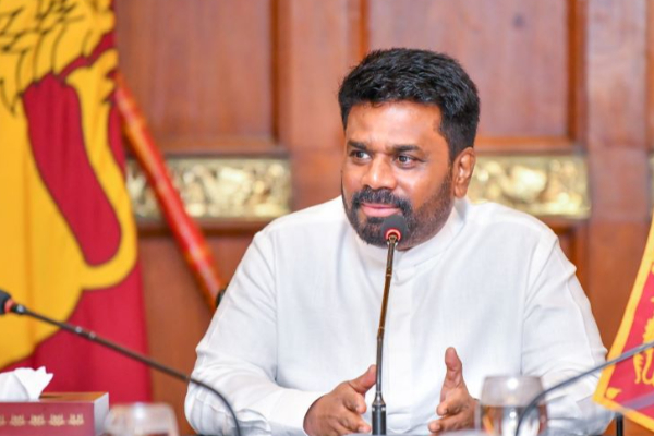 நாமலுக்கும் அநுரவின் மகனுக்கும் இடையே பாரிய திட்டம்: எதிர்க்கட்சி குற்றச்சாட்டு | Anura S Son Is Making Political Deals With Namal