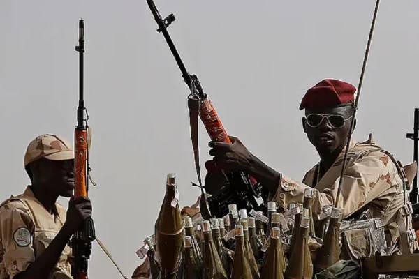 460 பேர் பலி - ராணுவமே சொந்த நாட்டு மக்களை கொன்ற கொடூரம்! | Sudan Paramilitary Forces Kill 460 In Hospital 460 பேர் பலி - ராணுவமே சொந்த நாட்டு மக்களை கொன்ற கொடூரம்! | Sudan Paramilitary Forces Kill 460 In Hospital