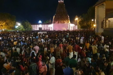 யாழ்ப்பாணம் நல்லூரில் நேற்றிரவு ஏற்பட்ட குழப்பம்