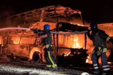 රුසියාවේ ප්‍රහාර හමුවේ යුක්රේනයේ අගනුවර යළි ඇවිළෙයි