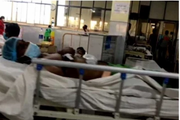 විරෝධතාකරුවන්ට යතුරුපැදි කරුවන් පිරිසකගෙන් ප්‍රහාරයක්..(VIDEO)