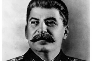 தமிழகத்தில் பிரபலமான ஒருவருக்கு சூட்டப்படவிருந்த பெயர் ஐயாதுரை! யார் அந்த பிரபலம்?