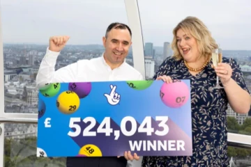 மகள் இனிப்பு வாங்கிவருமாறு அடம்பிடித்ததால் கடைக்குச் சென்ற தந்தைக்கு அடித்த அதிர்ஷ்டம்