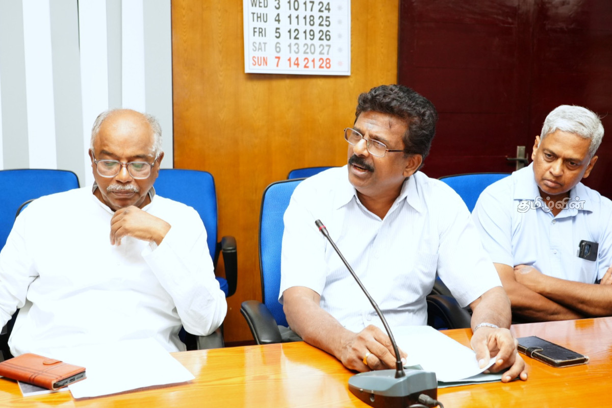 வடக்கின் அபிவிருத்திக்கு விசேட செயற்றிட்டம் - ஆளுநரிடம் மக்கள் மன்றம் 10 முக்கிய கோரிக்கை முன்வைப்பு | Special Project Development Of North வடக்கின் அபிவிருத்திக்கு விசேட செயற்றிட்டம் - ஆளுநரிடம் மக்கள் மன்றம் 10 முக்கிய கோரிக்கை முன்வைப்பு | Special Project Development Of North