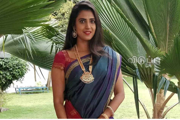 தல தளபதி-யை வைத்து கோடியில் புறளும் உதயநிதி!! சர்ச்சையை ஏற்படுத்திய 48 வயது நடிகை கஸ்தூரி | Kasthuri Controversy Post Against Varisu Thunivu