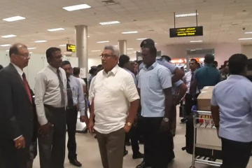 இந்திய விமானநிலையத்தில் கோட்டாபய தரையிரங்க முடியாத ஆபத்து
