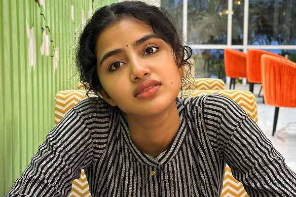 அனுபமாவுக்கு நிச்சயதார்த்தம் முடிந்துவிட்டதா? பதிவு வைரல் | Is Anupama Parameswaran Engaged அனுபமாவுக்கு நிச்சயதார்த்தம் முடிந்துவிட்டதா? பதிவு வைரல் | Is Anupama Parameswaran Engaged