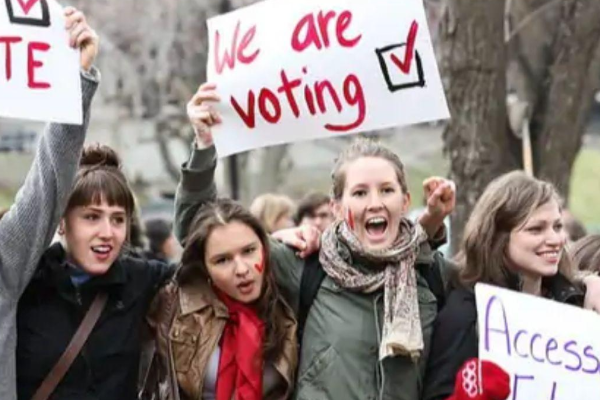 தேர்தலில் வாக்களிக்கும் வயதை குறைக்கும் இங்கிலாந்து! | England To Lower Voting Age 16 In Election