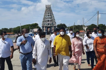 வடக்கிற்கான தனது பயணத்தில் பல்வேறு பகுதிகளுக்கு விஜயம் செய்துள்ள சஜித் பிரேமதாச! (Video)