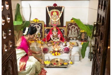 உங்கள் வீட்டில் கஷ்டங்கள் மேலும் தொடர்கின்றதா அப்போ இந்த தவறை செய்யாதீர்கள்