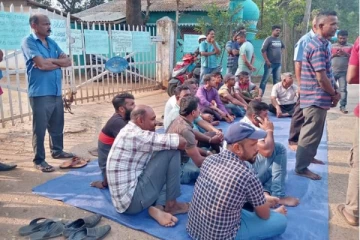 திருகோணமலை - உப்புவெளி பேருந்து டிப்போ முகாமையாளரை இடமாற்றக் கோரி ஆர்ப்பாட்டம் (Video)