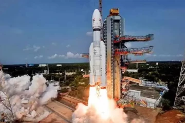 சந்திரனில் தரையிறங்க தயாராகவுள்ள இந்திய விண்கலம்