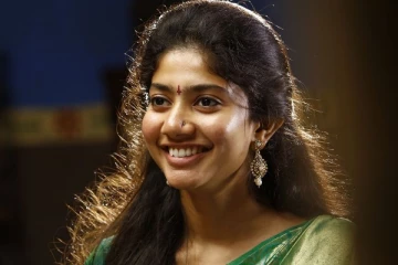 10 வருடங்களாக அந்த நபரை காதலித்து வரும் நடிகை சாய் பல்லவி.. யார் தெரியுமா