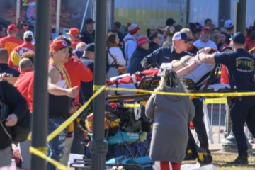 கனடாவில் வெற்றி பேரணியில் இடம் பெற்ற கலவரம்