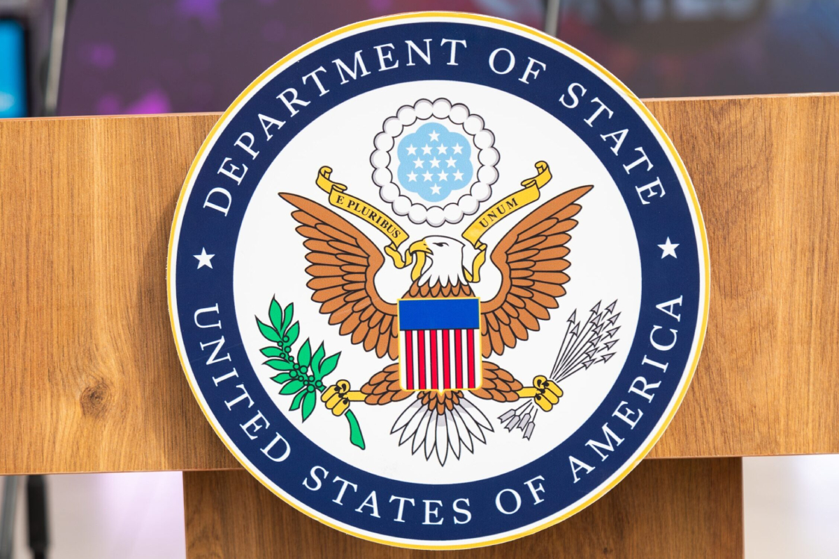 உலகெங்கிலும் உள்ள அமெரிக்கர்களுக்கு அவசர எச்சரிக்கை | A Warning To Americans Around The World