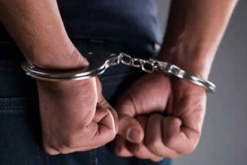 பல இலட்சம் பெறுமதியான ஜெனரேட்டரை திருடியவர்கள் கைது