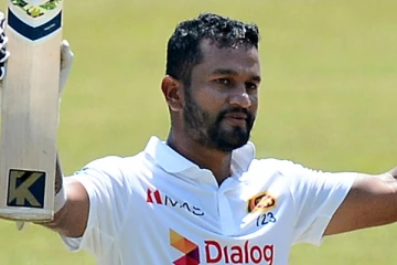 டெஸ்ட் அணித்தலைவர் பதவியில் இருந்து திமுத் கருணாரத்ன விலகுகிறார்!