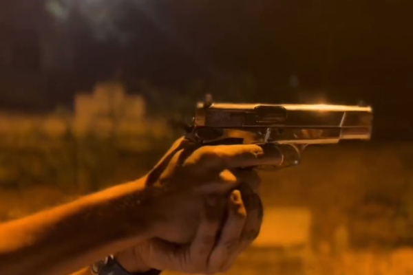 ‘’ தோட்டா தெறிக்க தெறிக்க , வேட்டா வெடிக்க வெடிக்க ‘’   : வெறித்தனமாக நடந்த விக்ரம் ஷூட்டிங்  , லோகேஷ் போட்ட தெறி ட்வீட் - தமிழ்நாடு