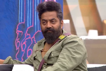 வெளியே இருக்கும் காதலும் போச்சு! ராபர்ட் மாஸ்டர் ஷாக்.. மோதிரத்தை திருப்பி அனுப்பி பிரேக்கப்