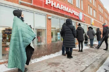 கனடாவில் ஒரே நாளில் 10,000 கடந்த பாதிப்பு: கட்டுப்பாடுகள் மீண்டும் அமுல்?