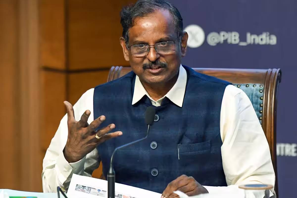 100க்கும் மேற்பட்ட இஸ்ரோ விஞ்ஞானிகள் ராஜினாமா - அதிரடி முடிவெடுத்த இந்திய அரசு | Isro Scientists Mass Resignations Tighten Rules 100க்கும் மேற்பட்ட இஸ்ரோ விஞ்ஞானிகள் ராஜினாமா - அதிரடி முடிவெடுத்த இந்திய அரசு | Isro Scientists Mass Resignations Tighten Rules