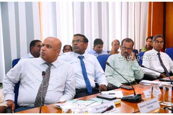 தனியே யாழ்ப்பாண மாவட்டம் மாத்திரம் வட மாகாணம் அல்ல: வடக்கு ஆளுநர் | North Governer Vedhanayagan Statement
