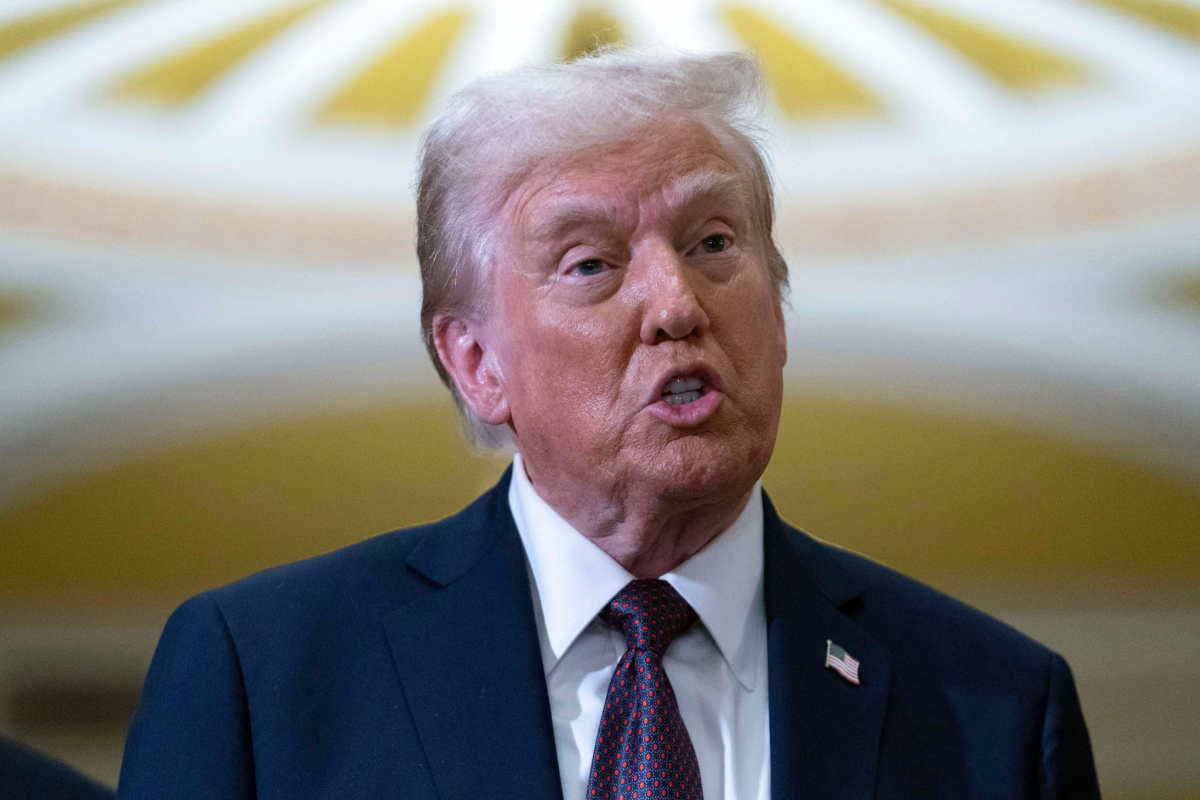 ஒரே இரவில் முடக்கப்படவுள்ள ஈரான்! நாளை இறுதி இரவு... சற்றுமுன்னர் ட்ரம்ப் அதிரடி எச்சரிக்கை | Trump News Conference Begins White House Live ஒரே இரவில் முடக்கப்படவுள்ள ஈரான்! நாளை இறுதி இரவு... சற்றுமுன்னர் ட்ரம்ப் அதிரடி எச்சரிக்கை | Trump News Conference Begins White House Live