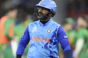 உலகக்கோப்பையில் தினேஷ் கார்த்திக்கை தேர்வு செய்தது முட்டாள்தனம்! கடுமையாக சாடிய பிரபல வீரர்