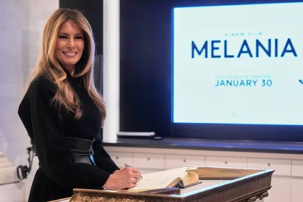 டொனால்ட் ட்ரம்ப்பின் மனைவியின் ஆவணப்படத்தை திரையிட தென்னாபிரிக்கா தடை | South Africa Bans Screening Of Trump S Wife