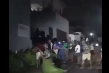 நாடாளுமன்ற உறுப்பினரின் வீட்டிற்கு விரைந்த கும்பல்!