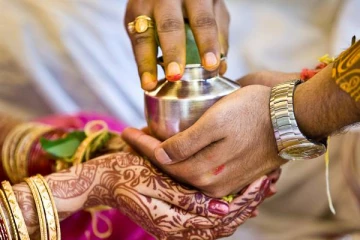 10 பொருத்தம் என்றால் என்ன? ஏன் திருமணத்திற்கு அவசியம் பார்க்க வேண்டும்