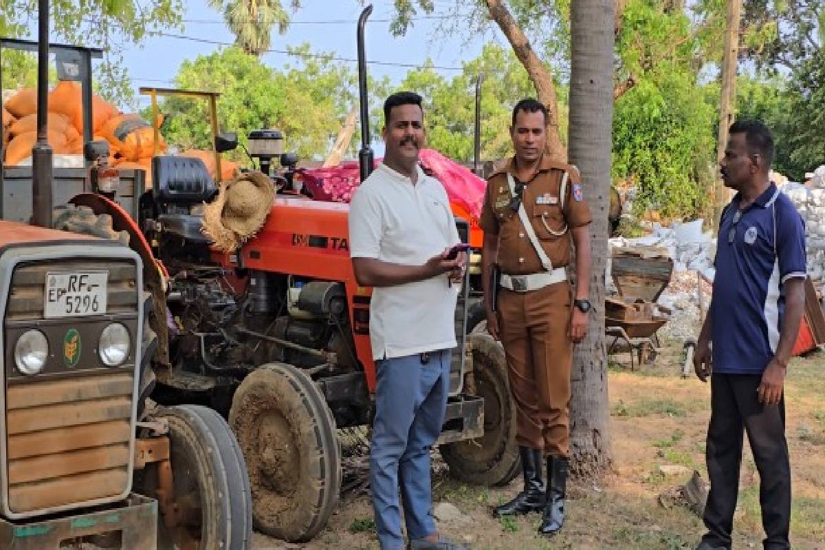 சட்டவிரோத மணல் அகழ்வு ; பொலிஸார் அதிரடி சோதனையில் 8 பேர் கைது | Illegal Sand Mining 8 Arrested In Police Raid