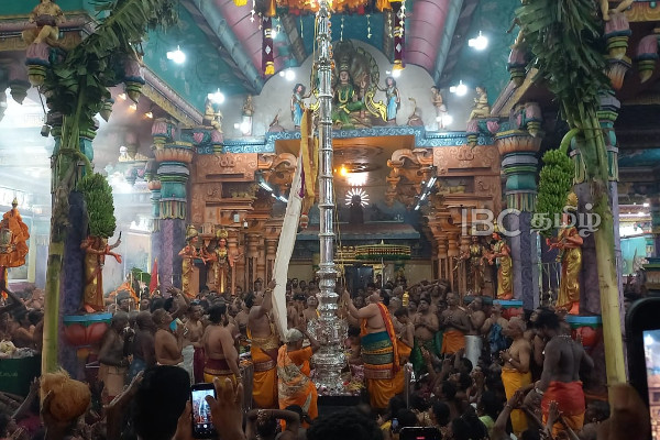 நயினாதீவு நாகபூசணி அம்மன் ஆலய மஹோற்சவ பெருவிழா கொடியேற்றத்துடன் ஆரம்பம் | Nainadivu Sri Nagabhusani Amman Temple Mahotsavam