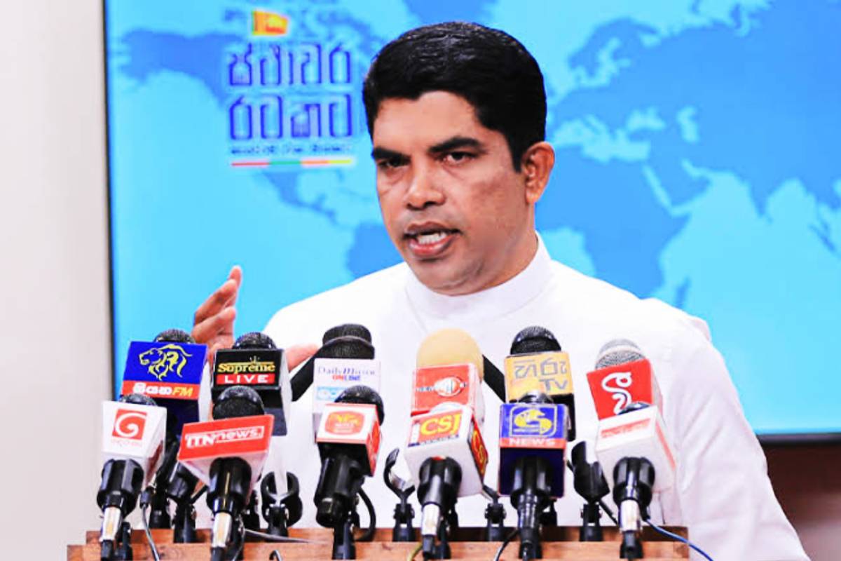 மகனின் பிணை குறித்து சாந்த பண்டார வெளியிட்ட தகவல்! | Ex Minister S Son Bailed In Theft Case
